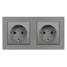 Nova kettős dugalj szürke szálcsiszolt kerettel