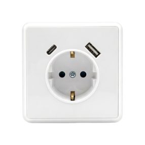 Nova csatlakozóaljzat USB csatlakozóval fehér