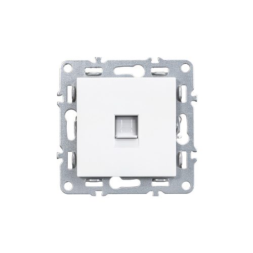 Nova UTP aljzat RJA-45 fehér